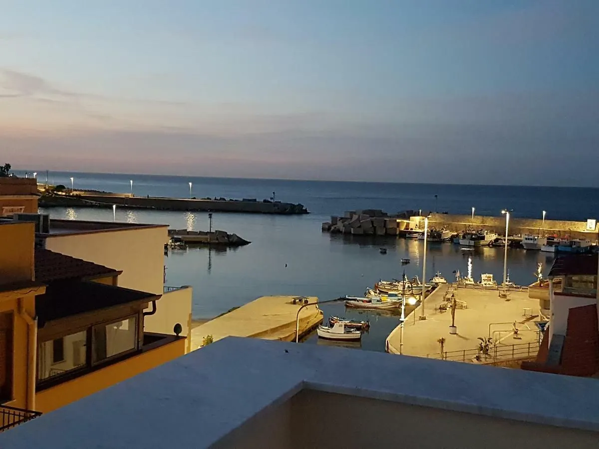 Villa La Rosa Dei Venti Isola delle Femmine Italien